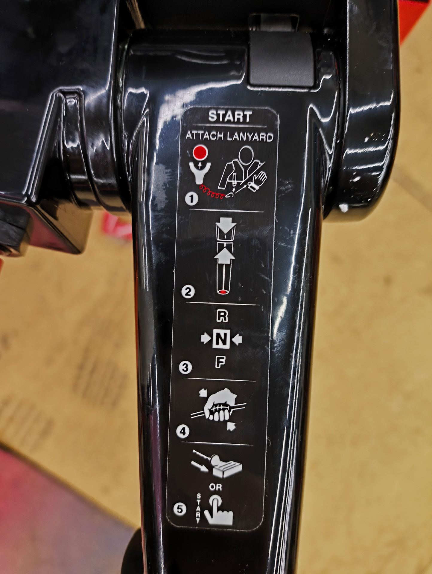 ����� �������� ME F 9.9 M � �������������� ������������ ������� ������������ ������� ������-��������-����� ����� �����, ��� �������� ����� ��� �������.