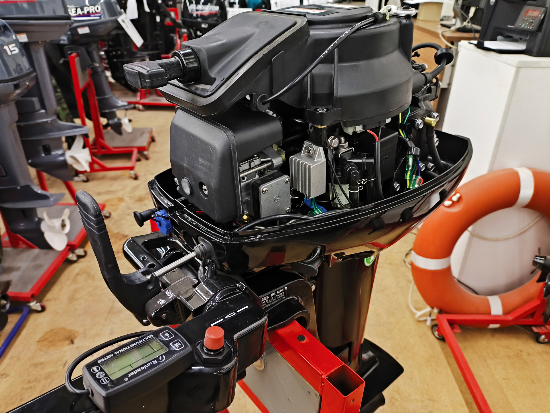 ���������� ��������� ����� Marlin Proline MP9.9AMHS (15 �.�.) ������������ � ���������� ��������� �� ������ � ���� ������ � �������� � ������ ��� ��������� ��� ������ ��������.