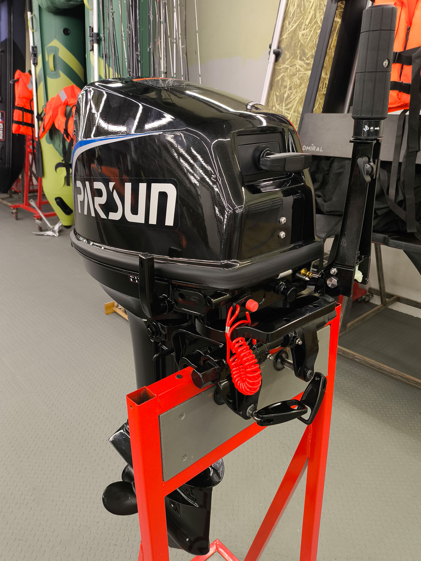 ����������� �������� 3 ���� �� �������� ����� T9.9 BMS PRO Parsun ������������ ������� �������� ������������ � ������������� ���� ����� � ����������.
