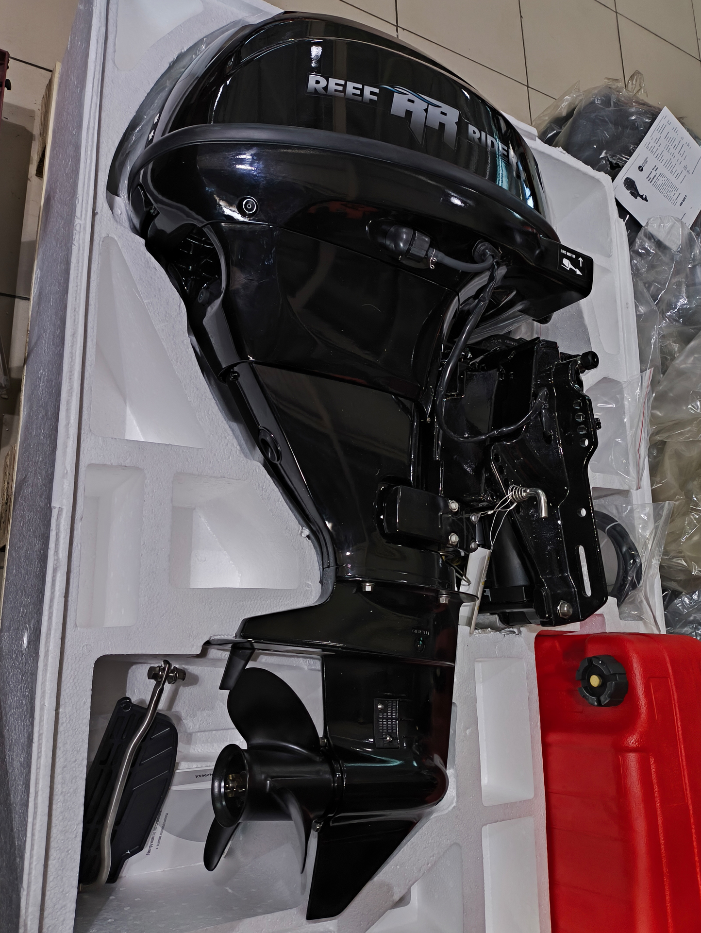 ��� ��� ������ RREF 30 FES-T - ������ � ������� �������� ����� � ������������� ����������� � ������������� ���������. ����� ��������� ���������� 498 ���. ��, � ���������� ��������� - 2. ����� ������ - 80 ��. ���������� �������� �� ������ � ������� �������� �� ������. ������, ���� ��� ����� ������������ ��������� �����!