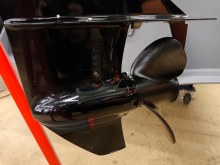 ������������� ��������� ����� Reef Rider RRF9.9HES-IB PRO ������� ������������� ����������� ������� ������ � ������ ��������� ��� ����������� ���� � �������� �������.