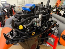 ��������� ������� ������ ��������������� ����, �������� ����� Reef Rider RRF9.9HES-IB PRO �� ������� ���������� ����� � ��������, ������� ��������.