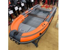���������� �������� ����� Angler Tornado 400 S Fi � ����������������� 350 �� ����� ����������� � ���������� �������� ������������ � ������� ������.
