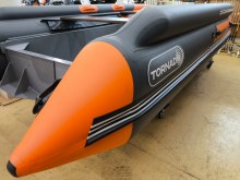 � �������� �������� �������� ����� RIB Angler Tornado 400S Fi ������ ��� �������, �����, ������ �����, ������� ������, ������� ���� � ��������� ������.