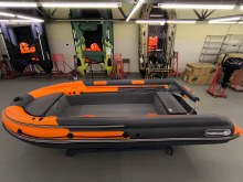 Ƹ����� ����� �� ��� �������� 5-8 �� ������ ����� ANGLER TORNADO 430S FI ��������� ��� ���������� ���������, ��������� �������� ������� � ����������� � ������� �� �������� ����.