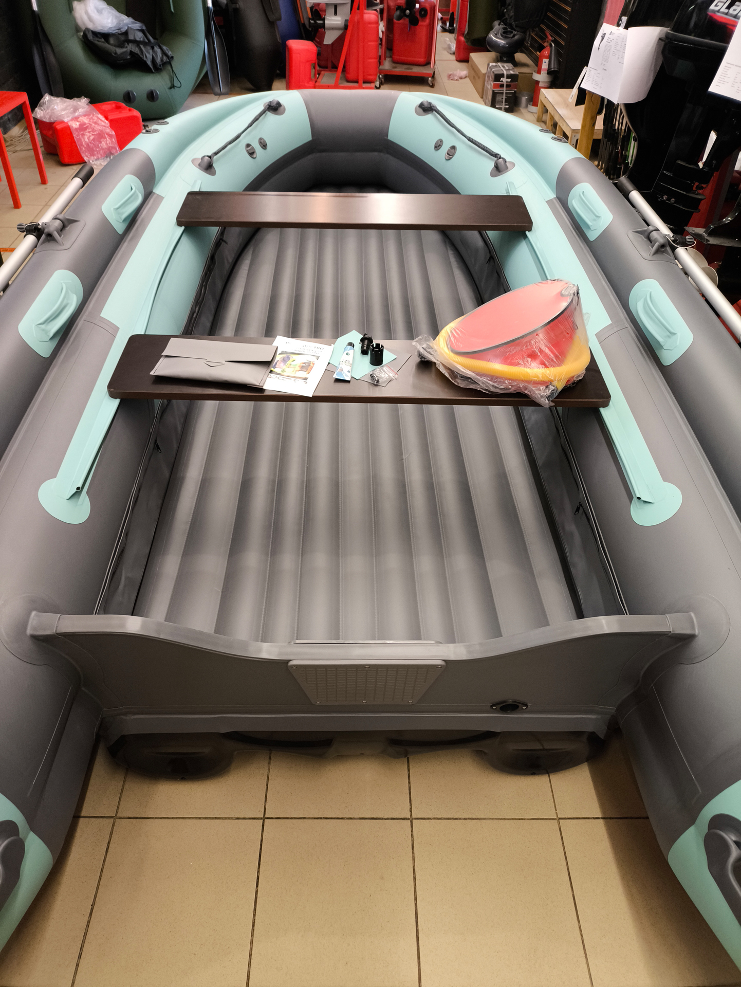 Skat Triton 370 Fi ND         380 ,      .