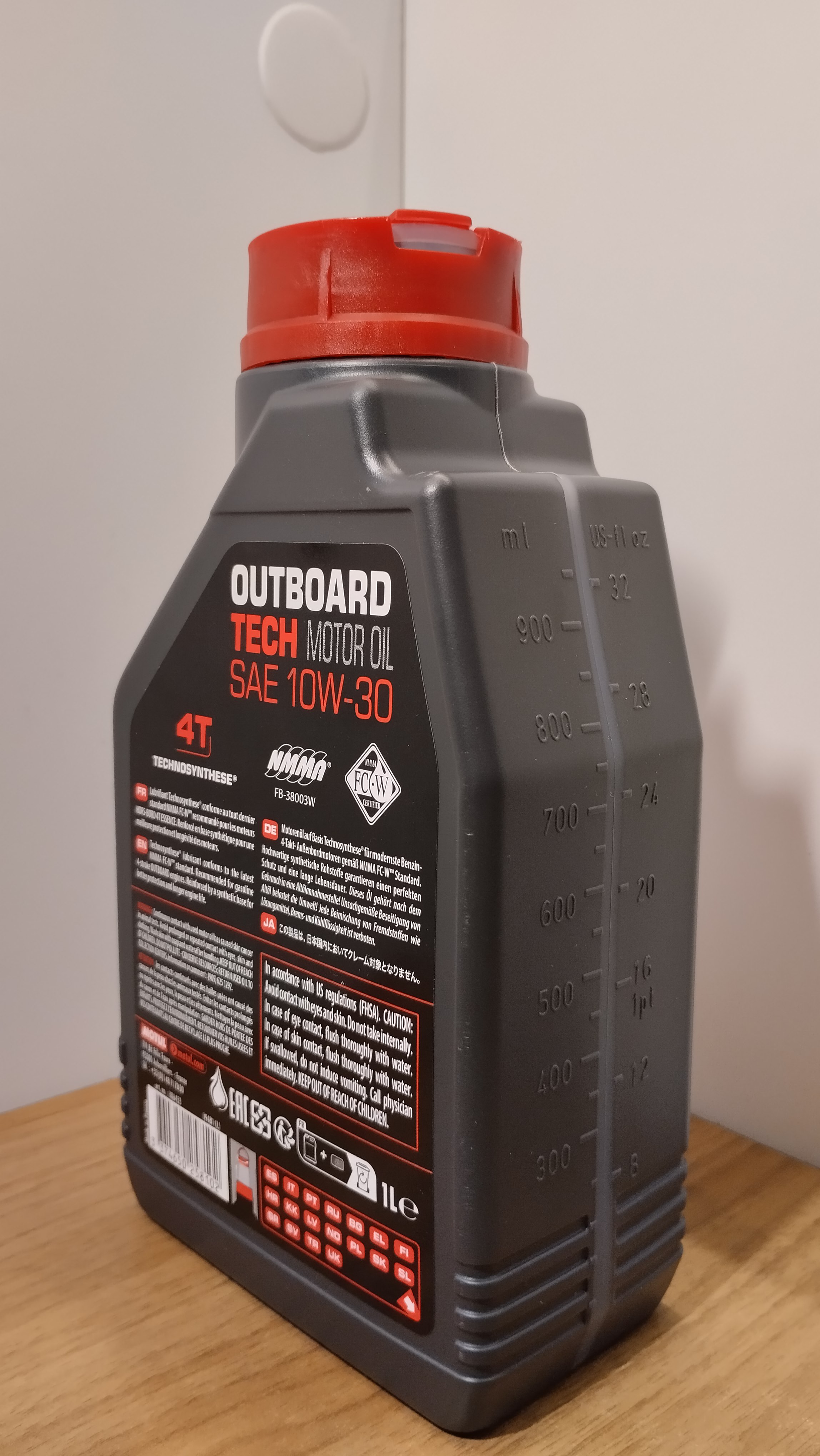   Motul Outboard TECH,  4T 10W30 (1 )    .  2