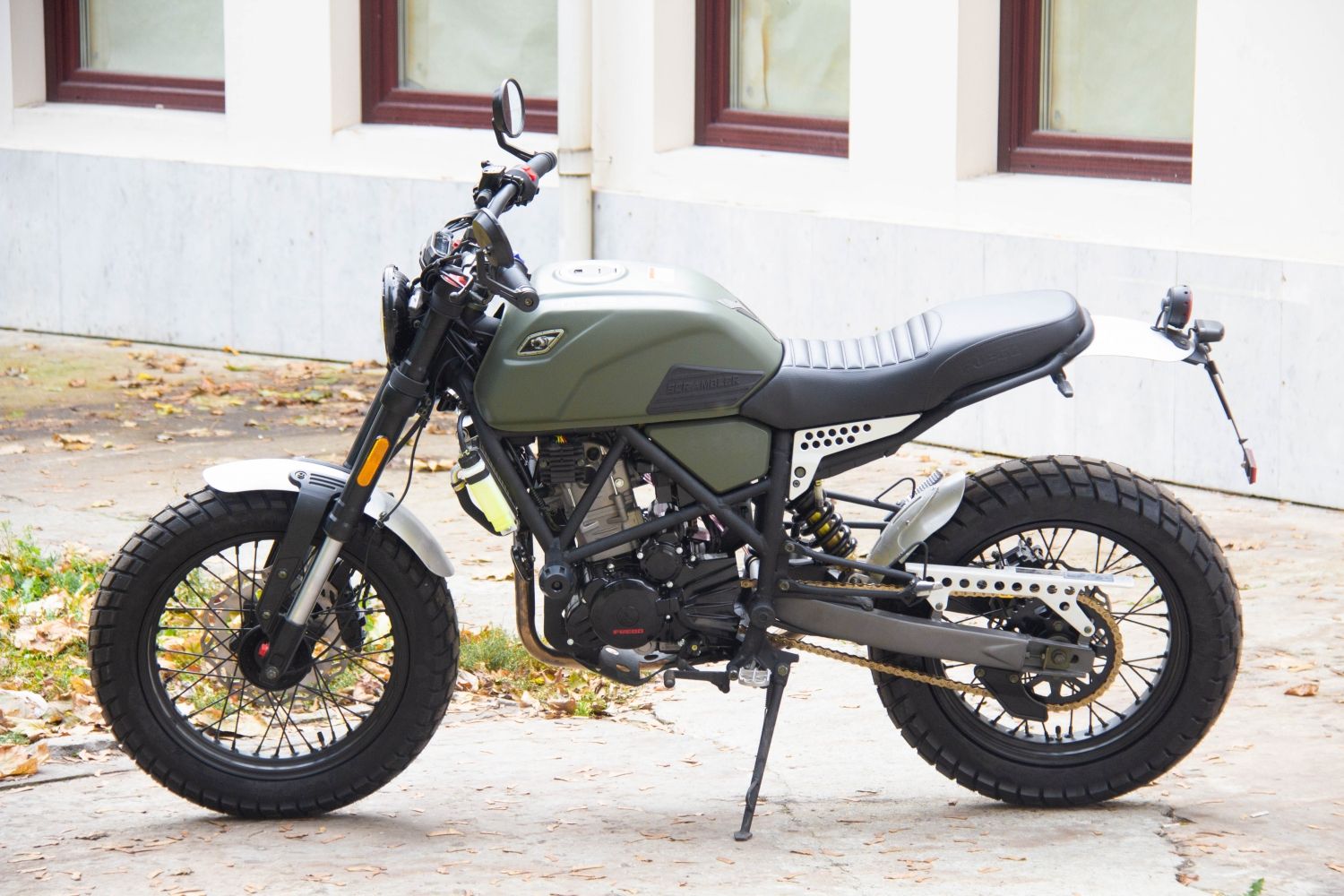 Ducati scrambler 300 outlet